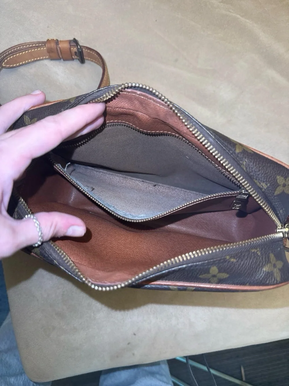 Louis Vuitton Monogram Trocadero 23
